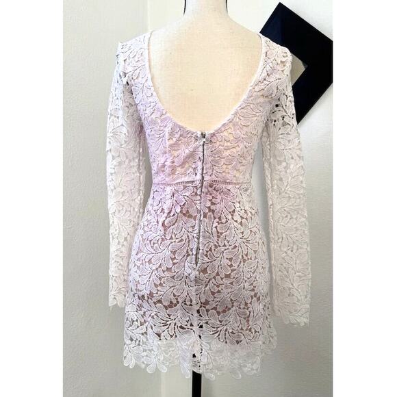 NWOT Lavender Ombre Lace Romper Mini Dress w/ Shorts Womens S Party/Cocktail - Picture 5 of 9